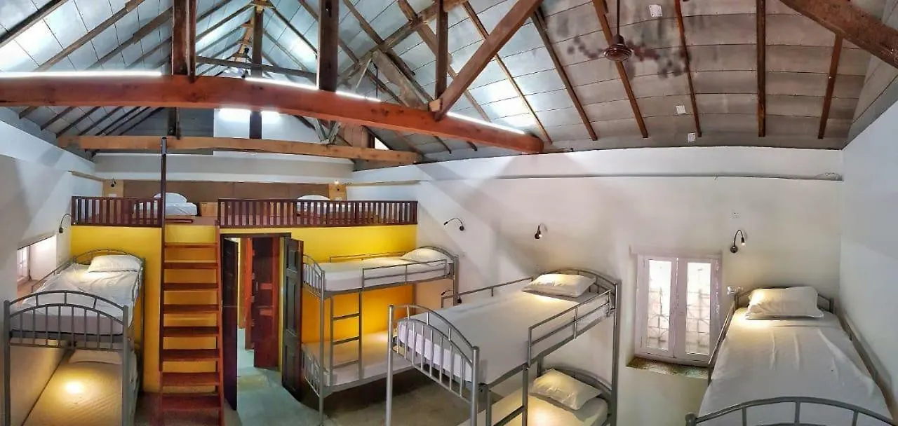 Hostal Albergue Design Ashram Kozhikode